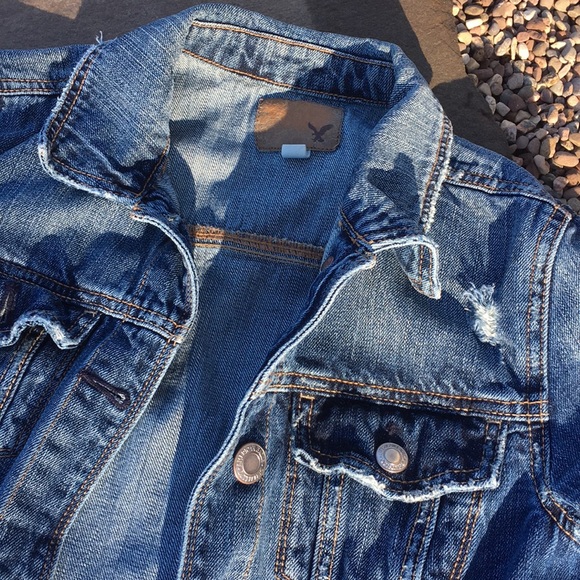 American Eagle Outfitters Jackets & Blazers - AE denim jacket